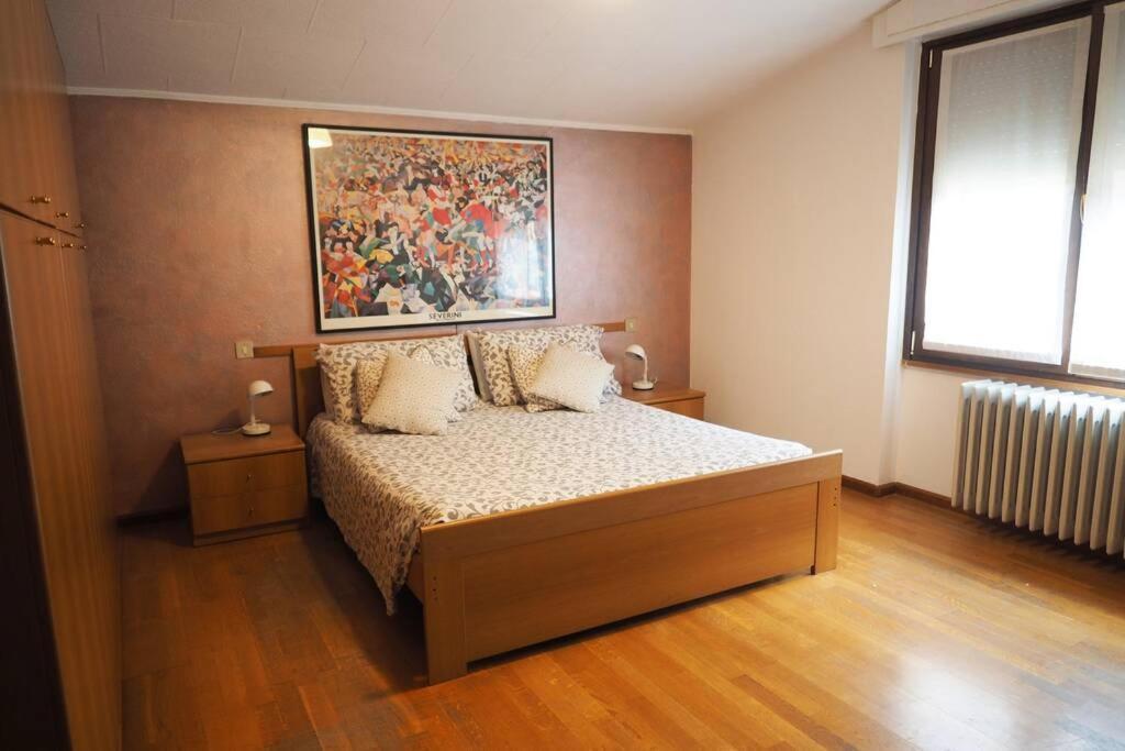 La Casa Degli Ospiti Apartment Morbegno Bagian luar foto