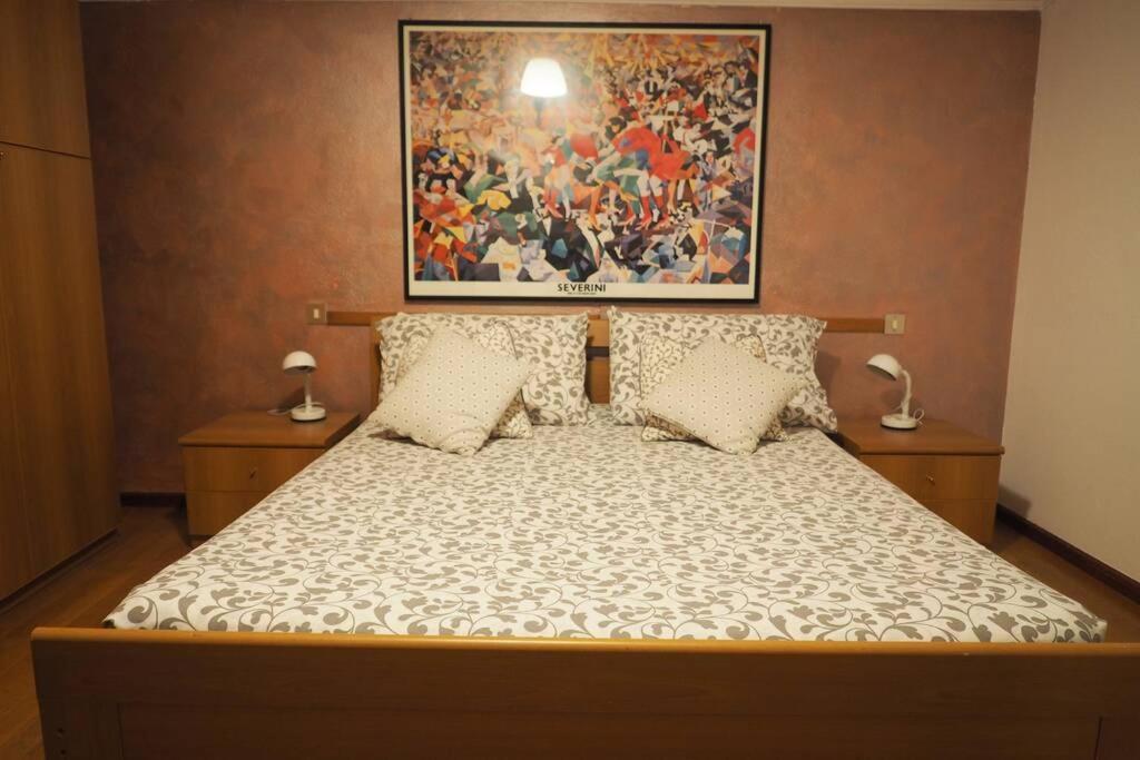 La Casa Degli Ospiti Apartment Morbegno Bagian luar foto