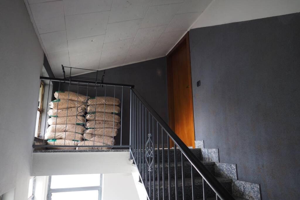 La Casa Degli Ospiti Apartment Morbegno Bagian luar foto