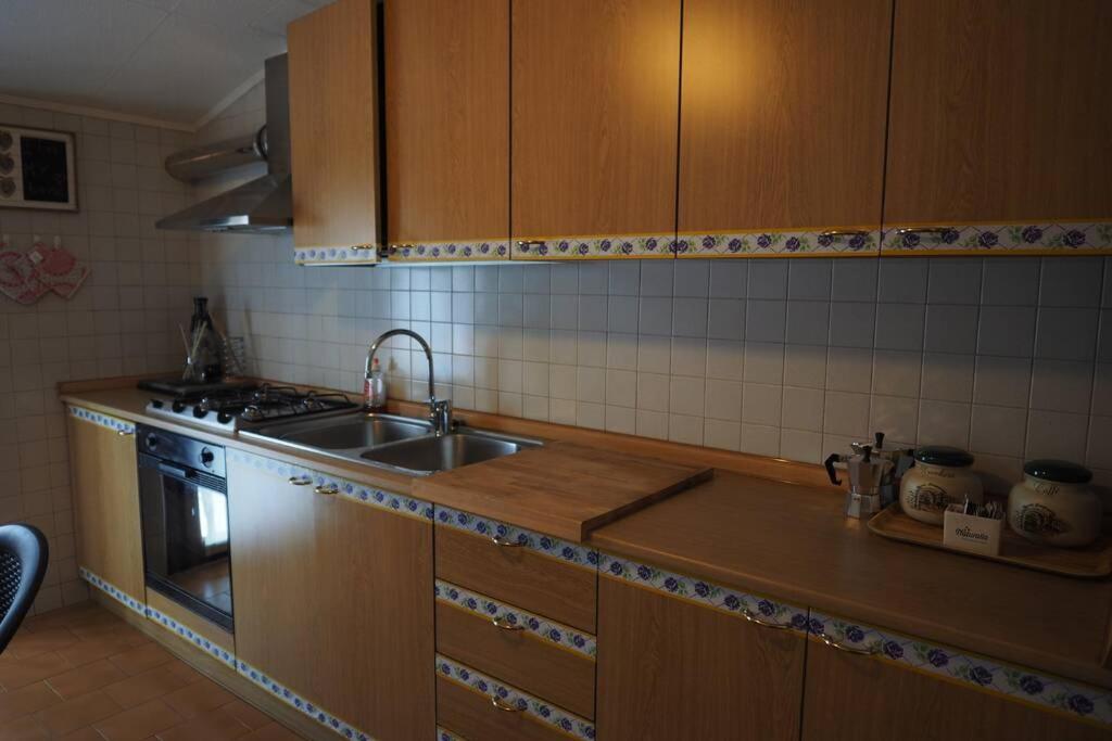 La Casa Degli Ospiti Apartment Morbegno Bagian luar foto