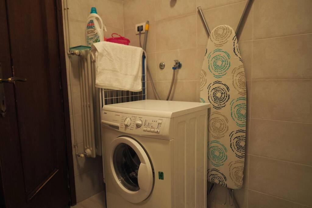 La Casa Degli Ospiti Apartment Morbegno Bagian luar foto